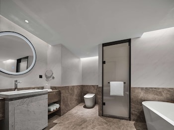 atour hotel pinghai road west lake hangzhou