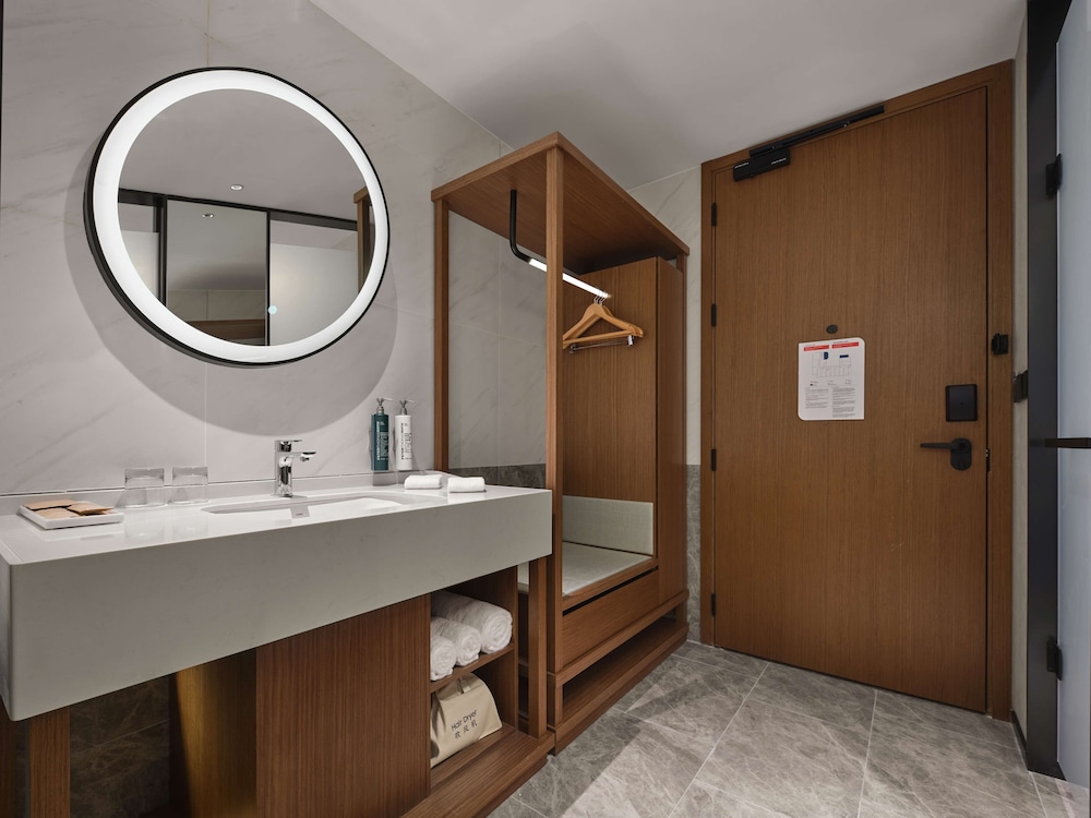 atour hotel pinghai road west lake hangzhou