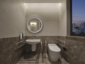 atour hotel pinghai road west lake hangzhou