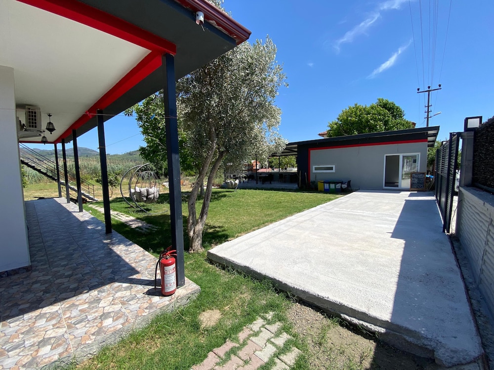 dalaman airport guesthouse