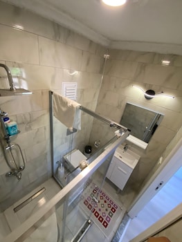 dalaman airport guesthouse