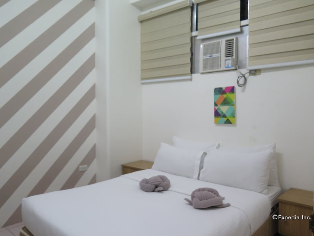 alicia tower residences adult only hostel