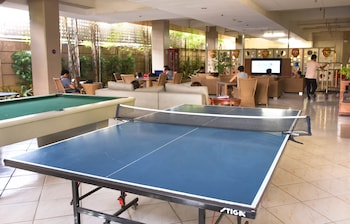 alicia tower residences adult only hostel