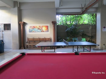 alicia tower residences adult only hostel