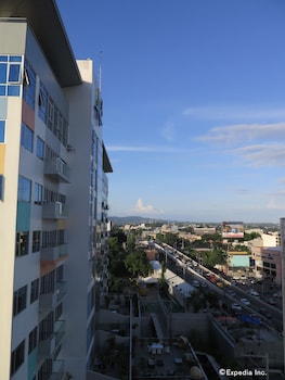 alicia tower residences adult only hostel