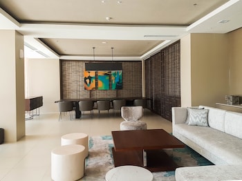 elegant 1br branz bsd apartment near aeon mall