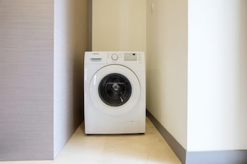 modern elegant design lavenue apartment