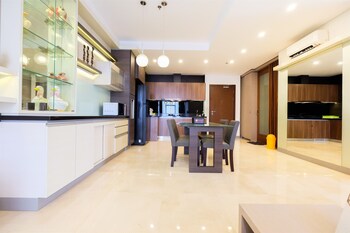 modern elegant design lavenue apartment