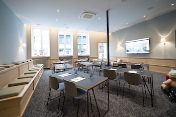 Globe Et Cecil,Lyon>>La Presqu'ile,4 star