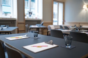 Globe Et Cecil,Lyon>>La Presqu'ile,4 star