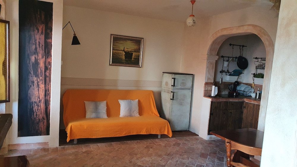 monfort apartments