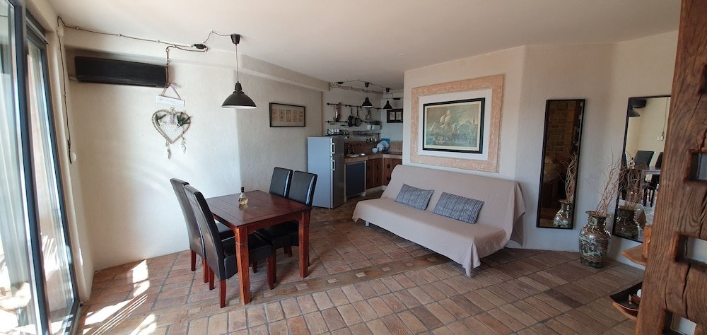monfort apartments