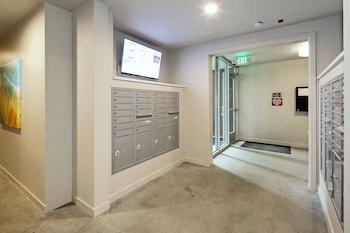 primo capitol hill studio