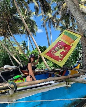 Lotus Grand Rest,Thalaramba>>Mirissa,3 star