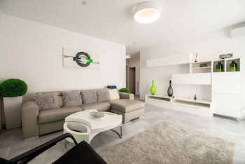 luxury westpark 2 residence lake view w2