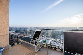 luxury westpark 2 residence lake view w2