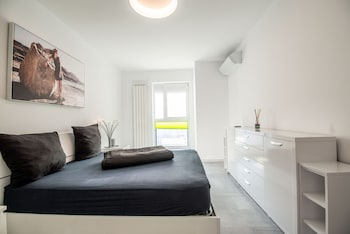 luxury westpark 2 residence lake view w2