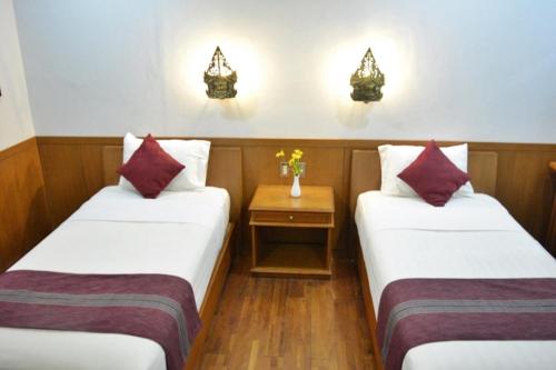 manohara resort