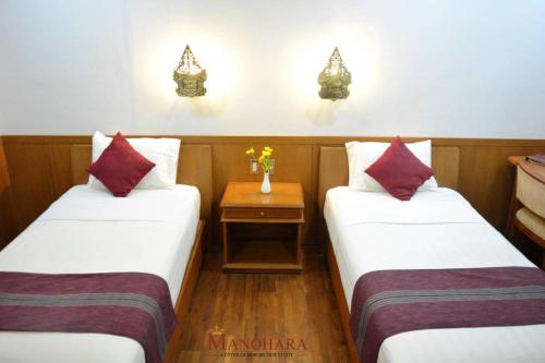 manohara resort