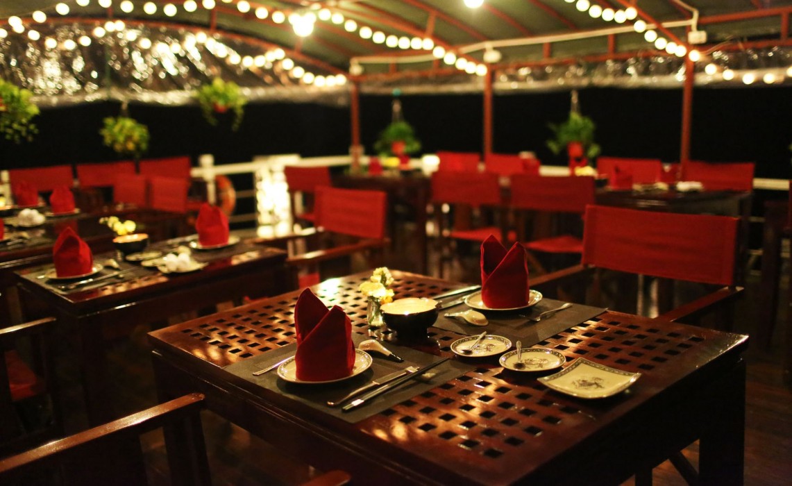 Renea Cruises Halong,,3 star