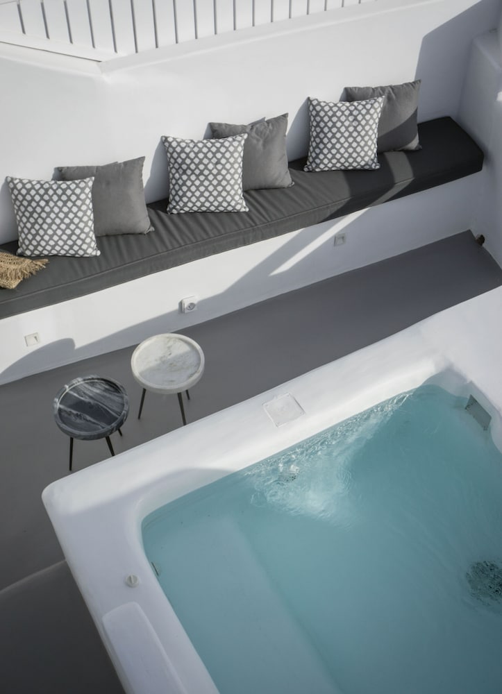 roofs of chora townhouse with rooftop pool adults only