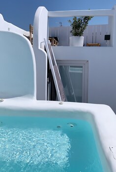 roofs of chora townhouse with rooftop pool adults only