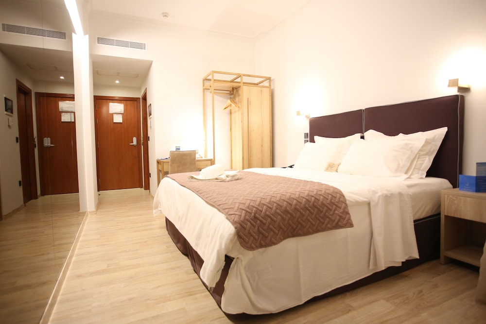 anastazia luxury suites and rooms