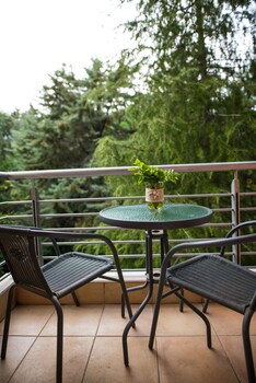 anastazia luxury suites and rooms