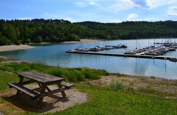 vvf villages le lac de vouglans maisod