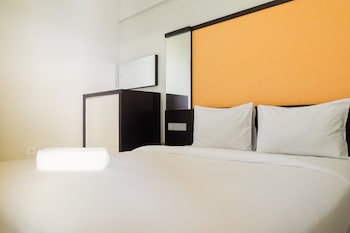 pool view 2br at dian regency apartment