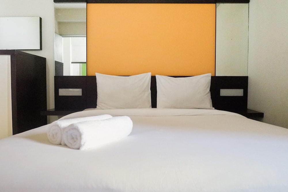 pool view 2br at dian regency apartment