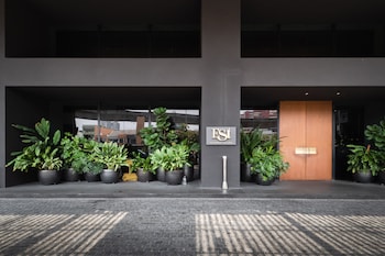 the establishment at bangsar kl sentral