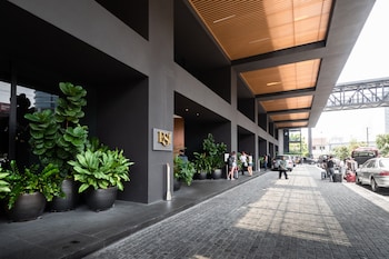 the establishment at bangsar kl sentral