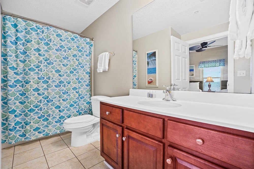 tropic winds by panhandle getaways