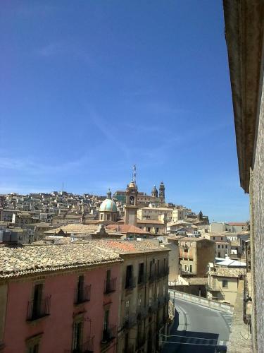 gualtiero camere e suite