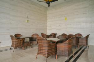 yelloduck rooms and apartments casa residency