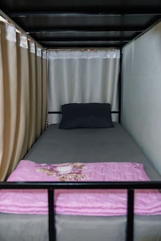 hg hostel and motobikes