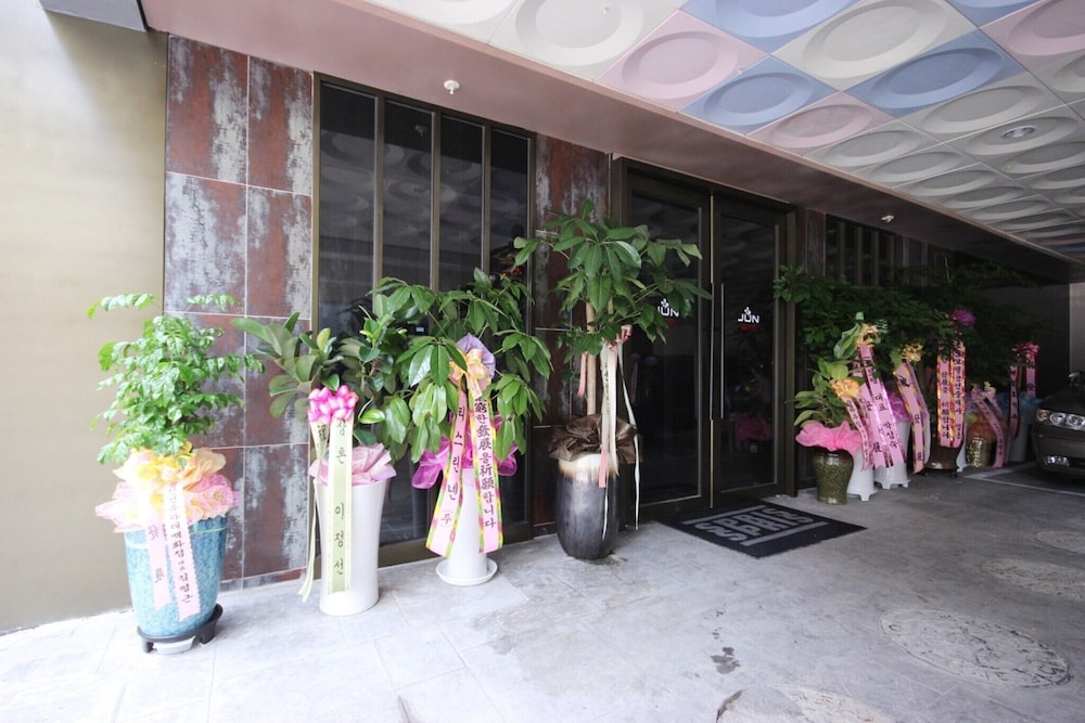 hotel june haeundae