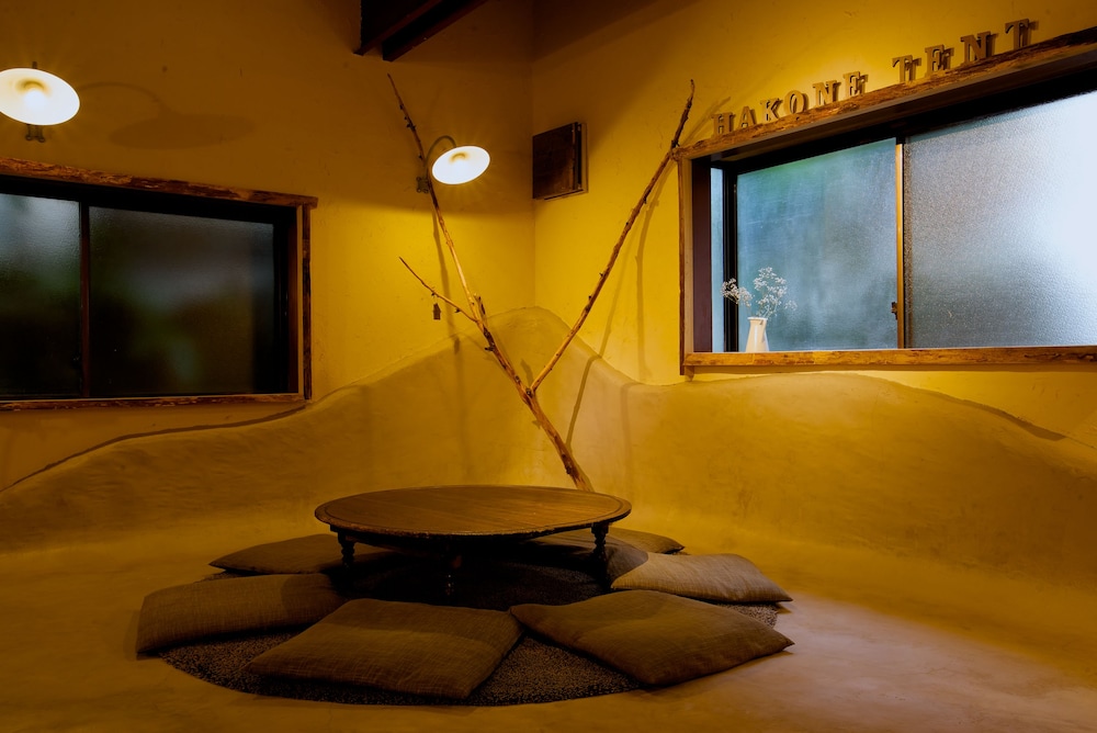 onsen guesthouse hakone tent hostel