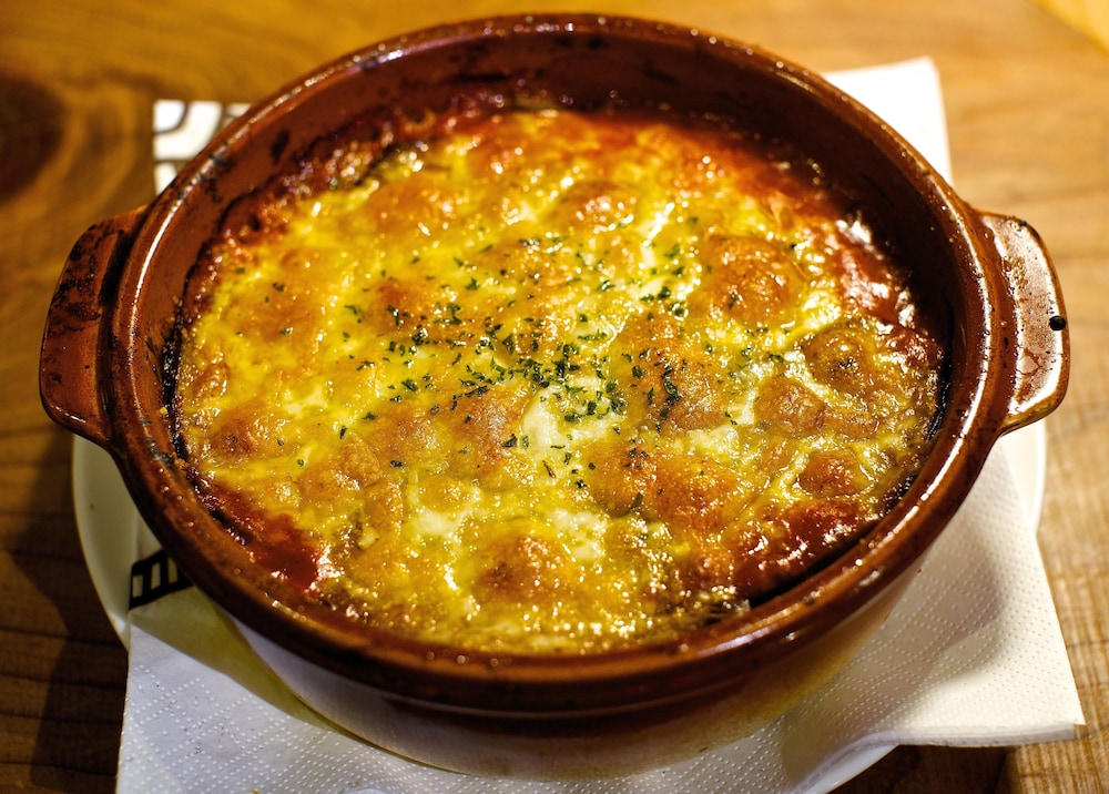 onsen guesthouse hakone tent hostel