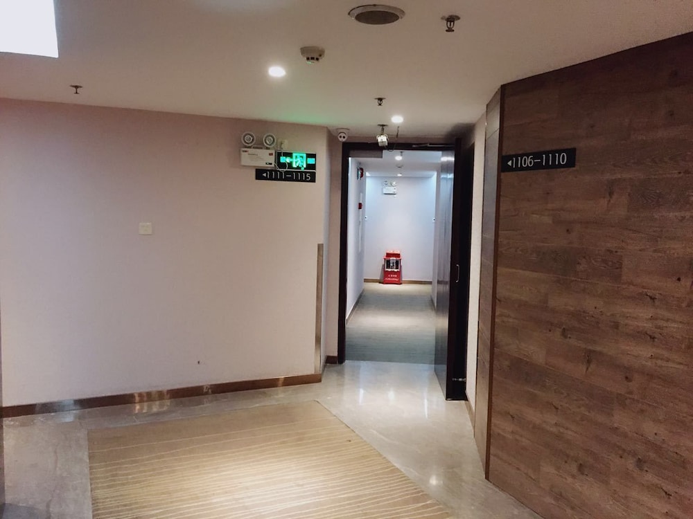 insail hotels guangyuanxincun jingtai pedestrian street guangzhou