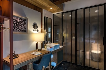 manxin qianmen courtyard hotel