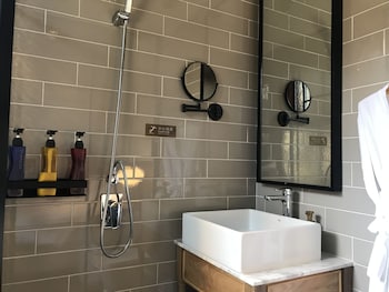 manxin qianmen courtyard hotel