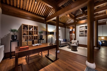 manxin qianmen courtyard hotel