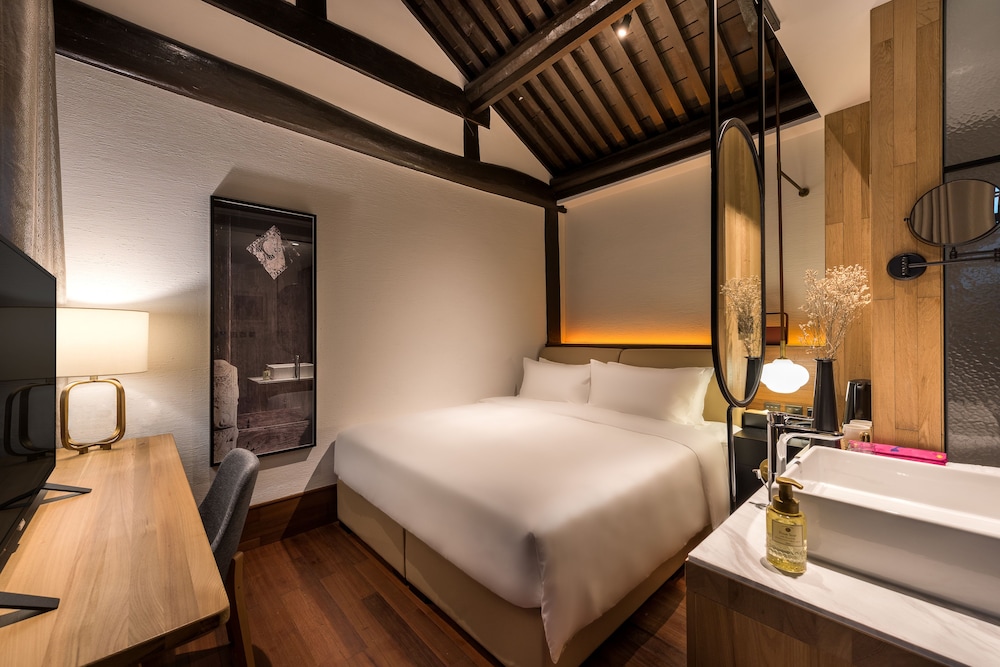 manxin qianmen courtyard hotel