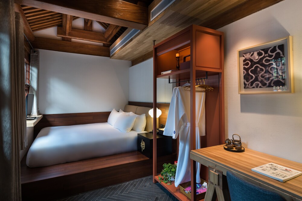 manxin qianmen courtyard hotel