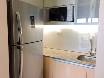 mactan fully furnished condo