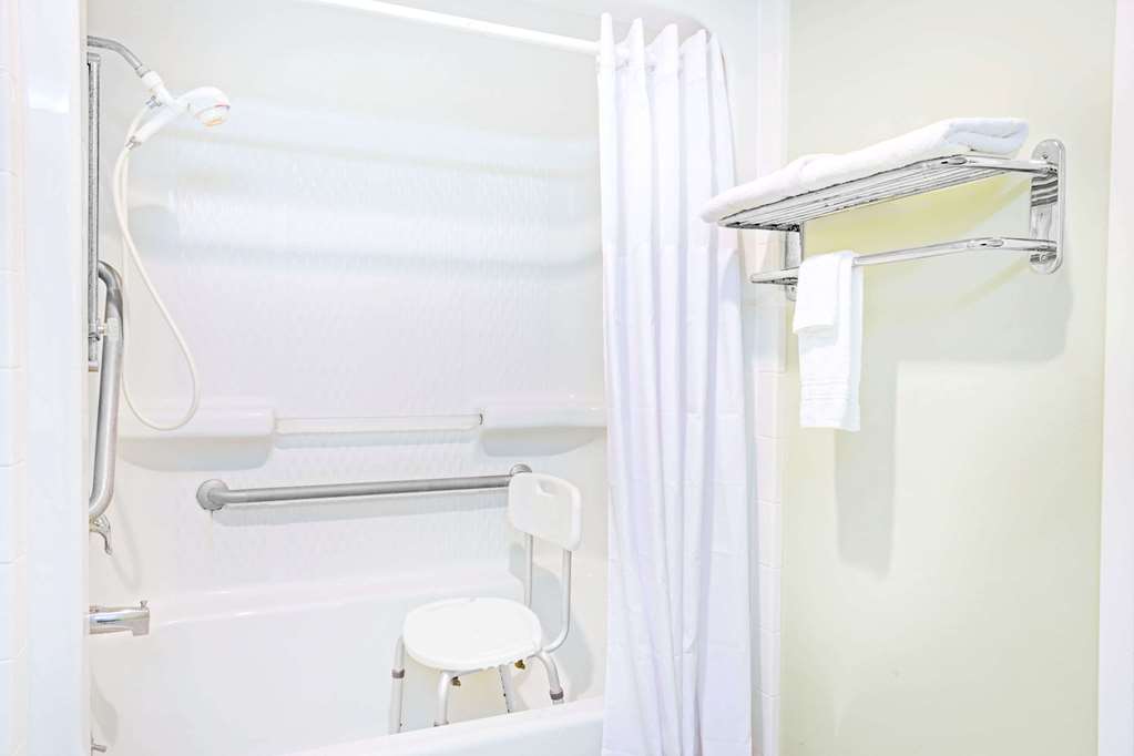 days inn by wyndham kingsland ga