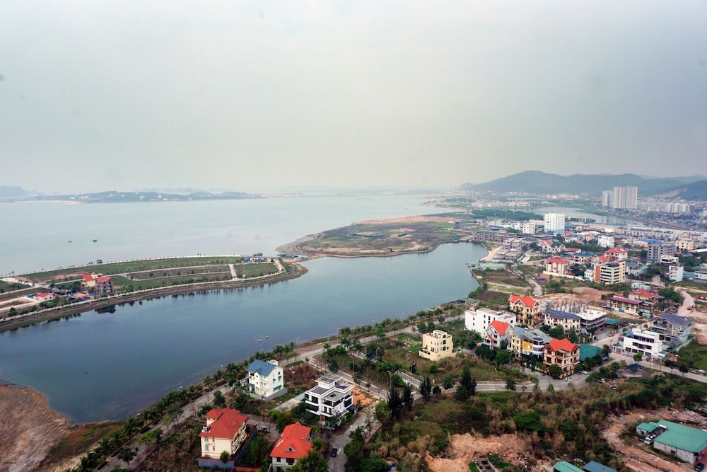 ha long