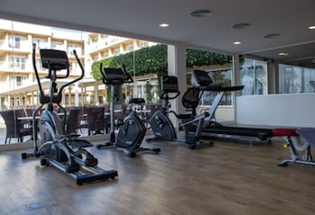 hotel sur menorca and splash